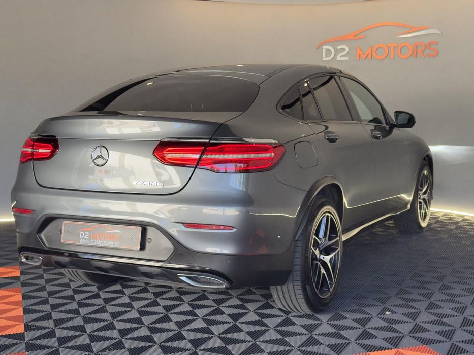 Mercedes-Benz GLC 220d Coupé AMG | Pack Night | Jantes AMG 19 | Estofos ARTICO/DINAMICA