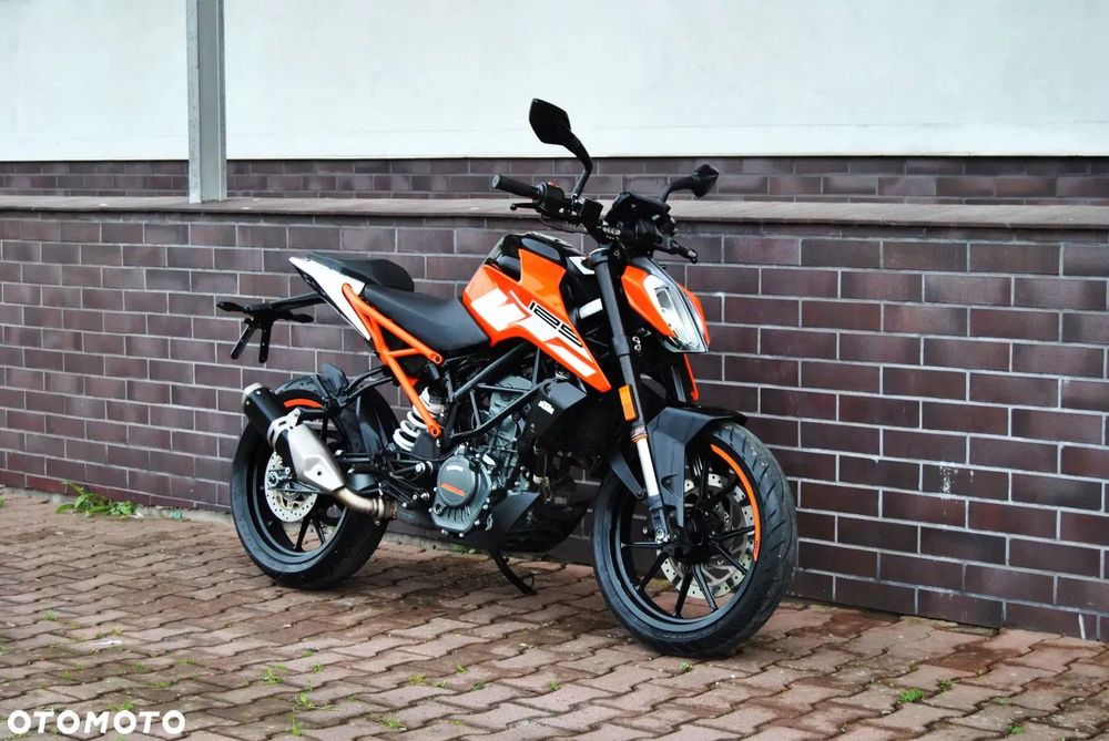 KTM Duke 125 Kategoria B A1 Tablet Ładny abs