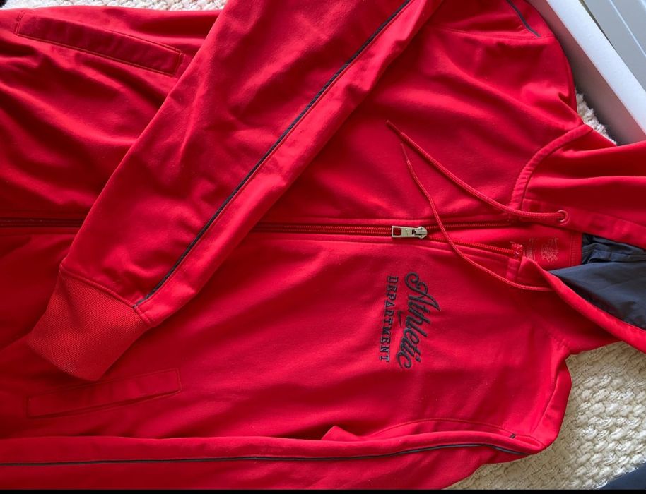 Conjunto Desportivo Nike (Sweat c/ Capuz + Calças) – Unissexo – Semi-N