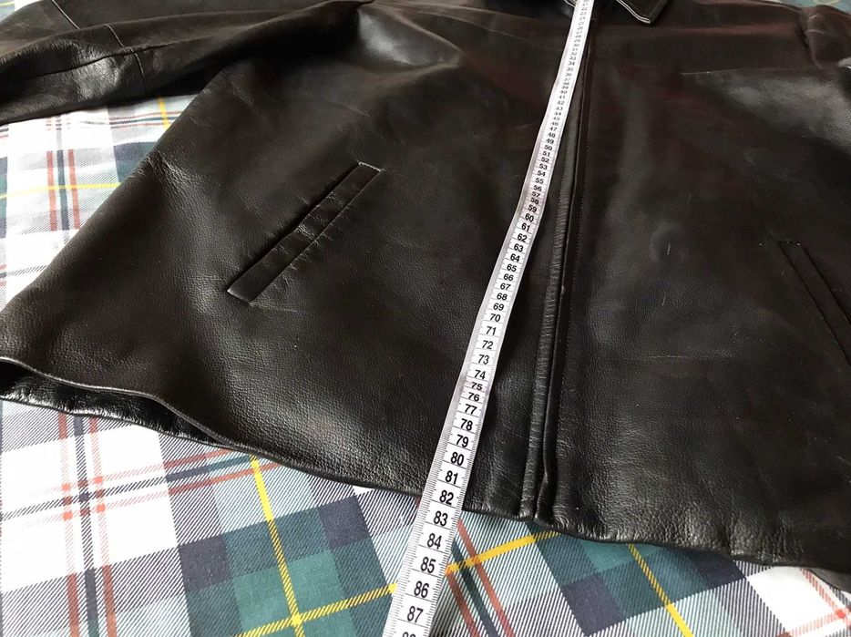 Куртка кожаная размер 48-50.