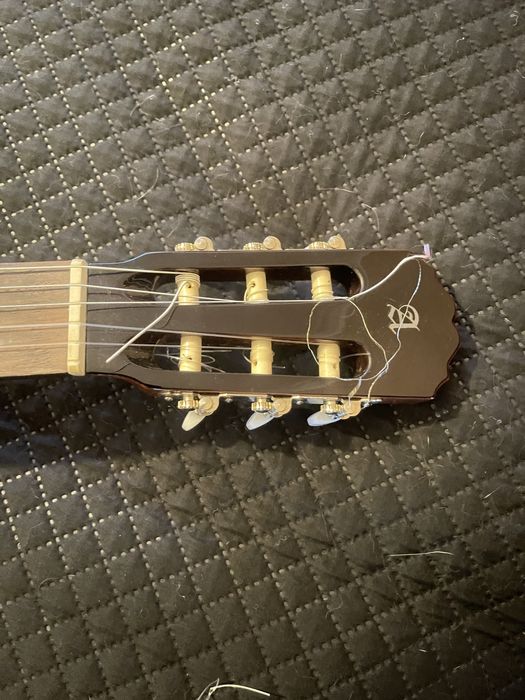 Guitarra Clássica- Alhambra Mod. 1C