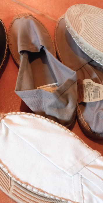 Liquidação de stock sapatilhas artesanais