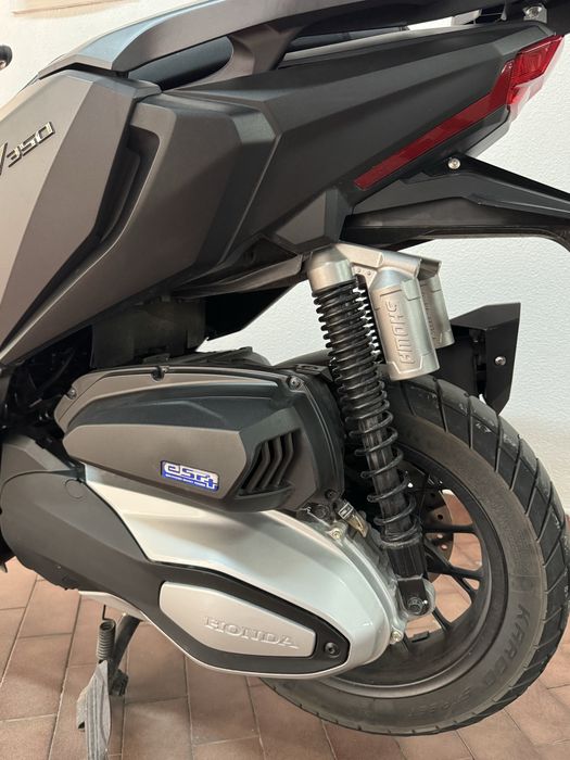 Honda ADV 350