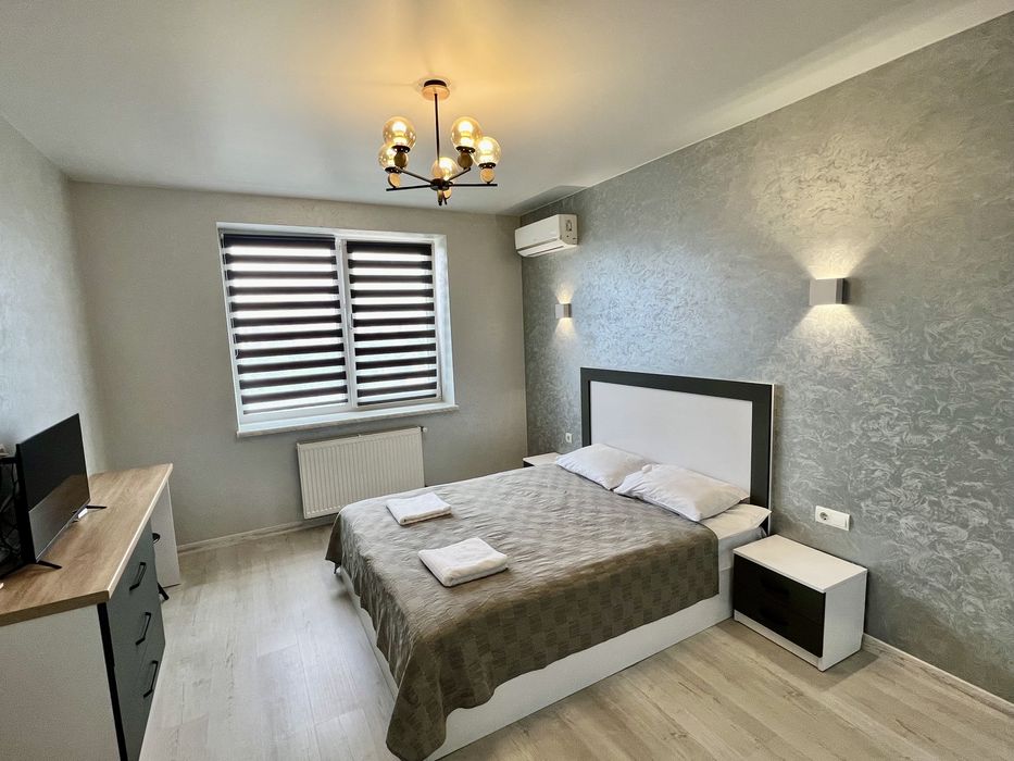 Апартаменти подобово, біля тц Панорама Плаза