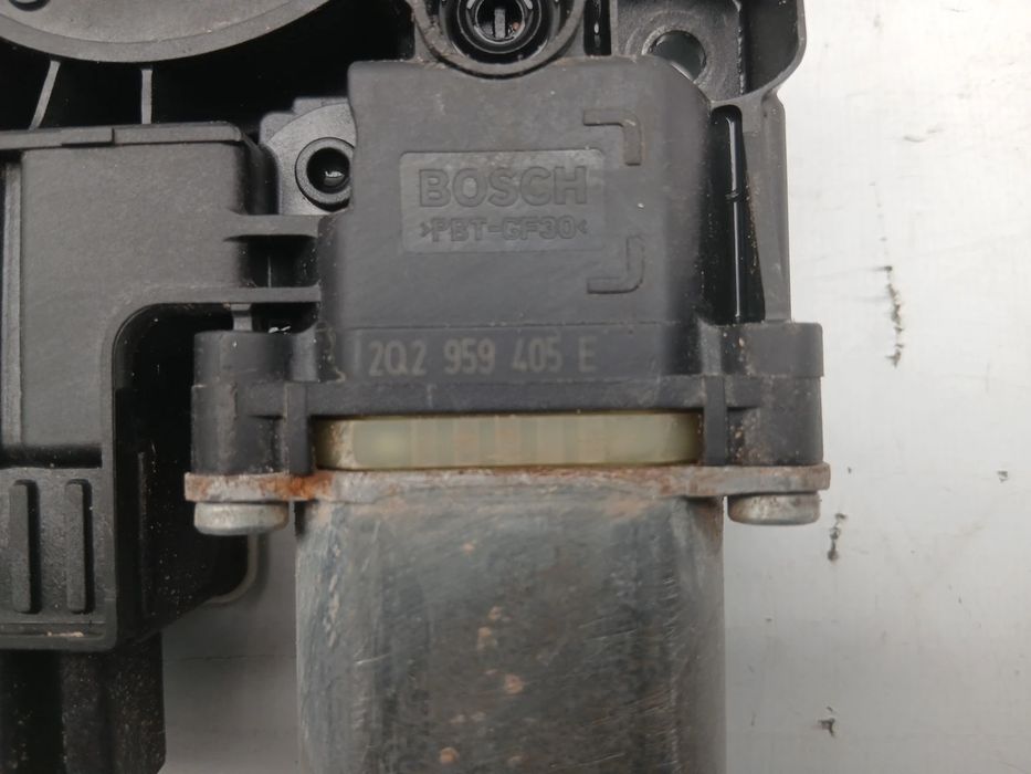 Motor vidro frente esquerdo VOLKSWAGEN T-Cross
