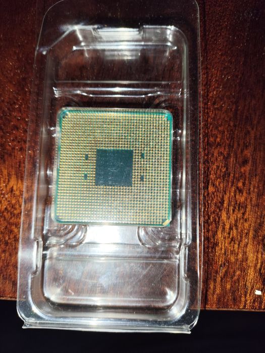 AMD RYZEN 5 1600