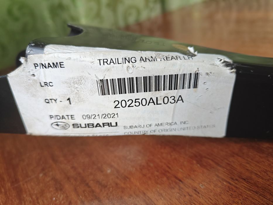 Важіль підвіски Subaru legacy 2018 original