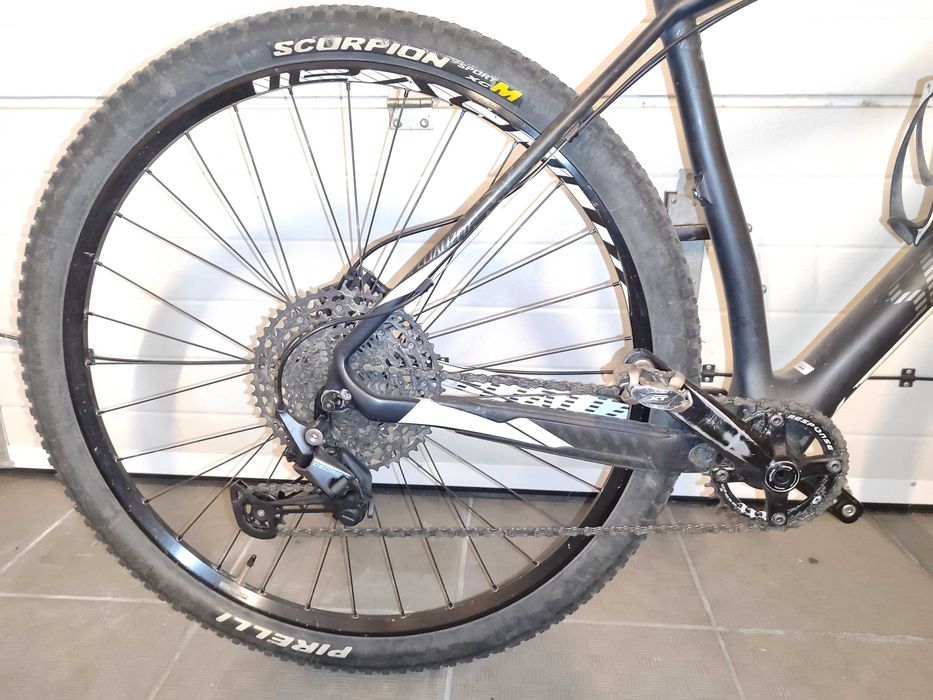 Bicicleta Specialized Stumpjumper Comp HT Carbono 29"