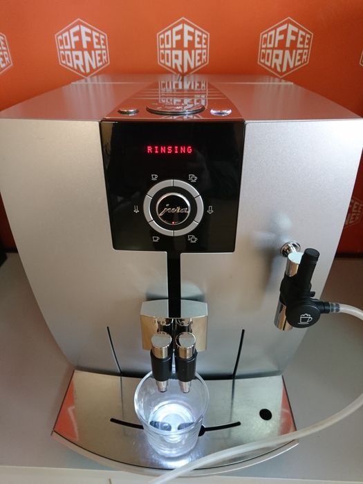 Кофемашина Швейцарський Кавовий апарат Jura Impressa J5