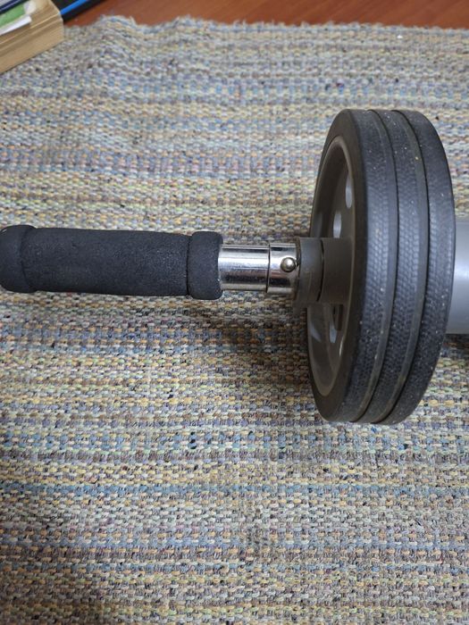 Ролик-тренажер подвійниц для пресу