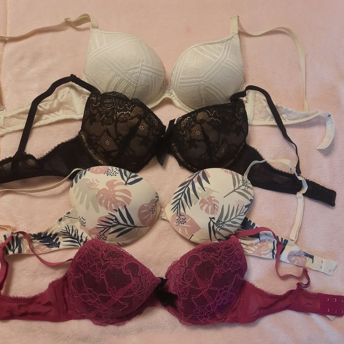 Бюсти -130 гр за 4шт!!