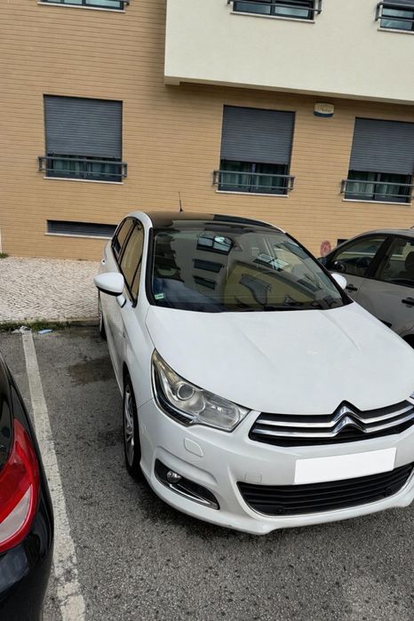 Citroen C4 Impecável
