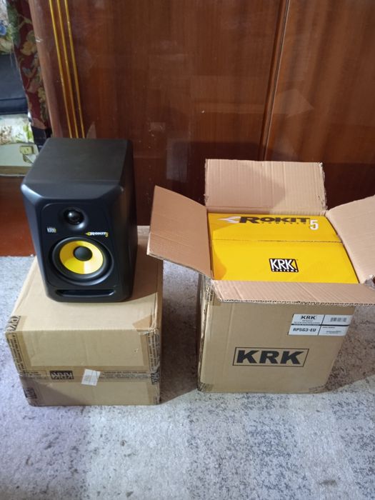 Колонки акустичні студійні KRK Rokit 5