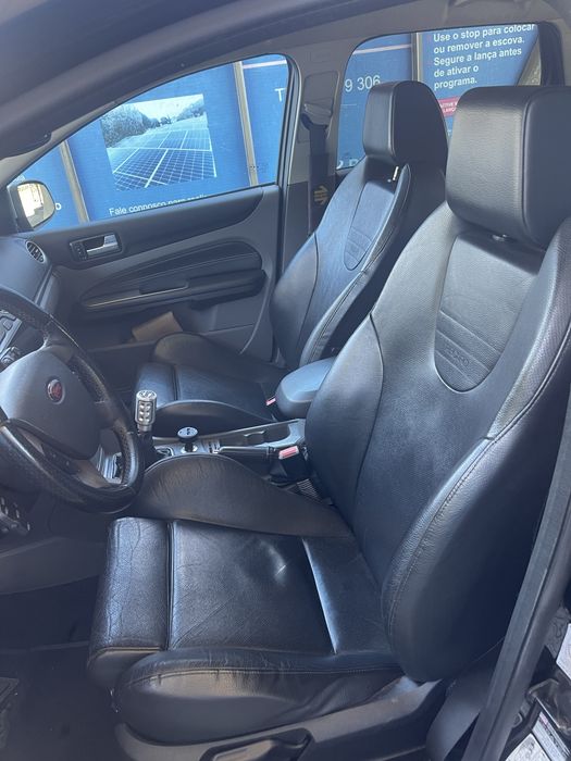 Ford Focus SW 1.6 TDCi | Jantes 18” Jaguar | Interior Recaro ST | Troca/Retoma