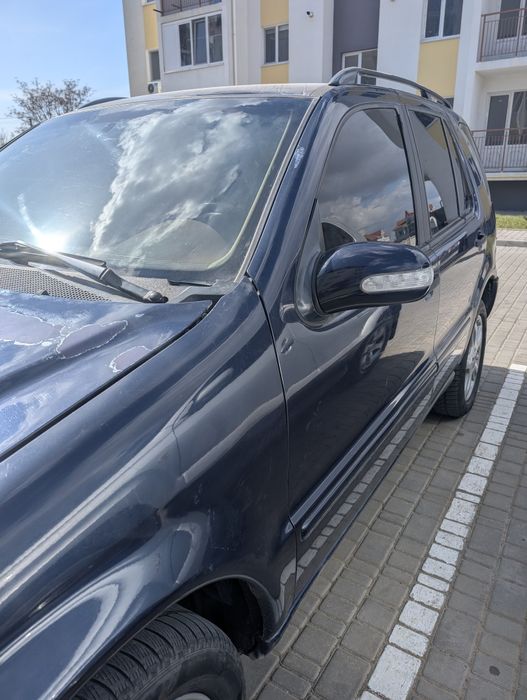 Mercedes-Benz m-class w163 ml270
