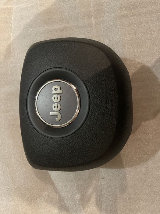 Крышка заглушка руля на JEEP