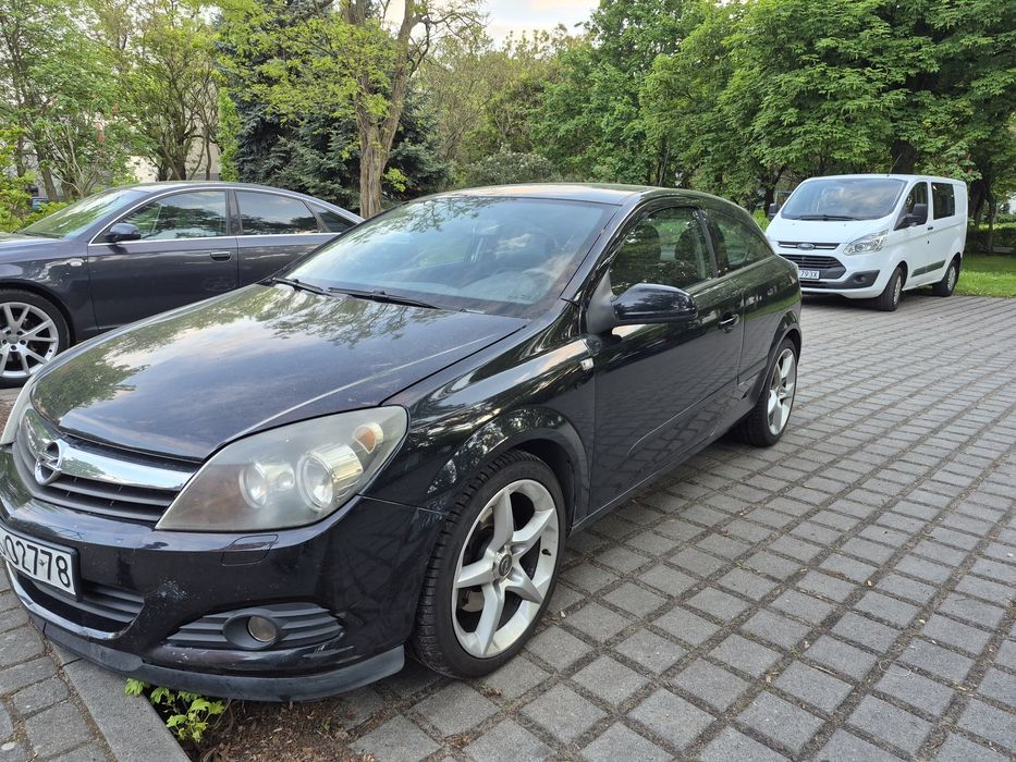 Opel Astra H GTC 1.9 diesel 2006