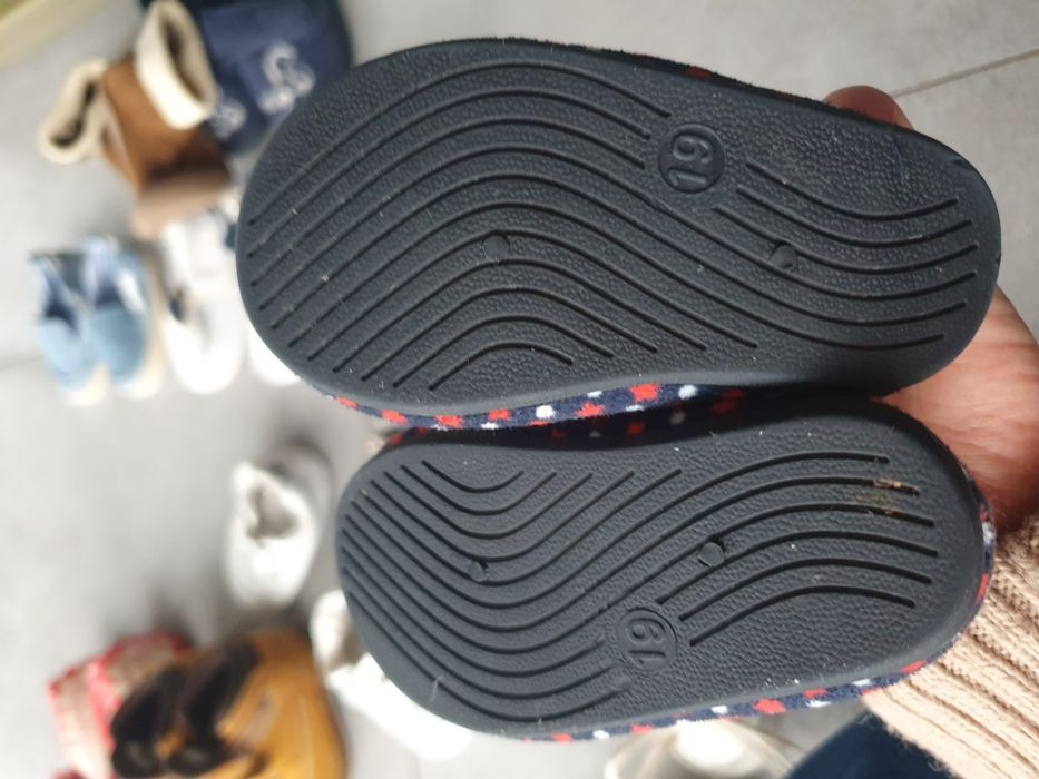 Komplet bucików chłopięcych 18 i wiecej