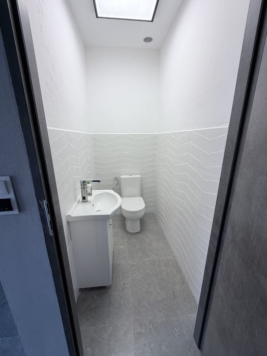 Wynajmę nową halę magazyn 160m2 Piastów gm. Jedlińsk