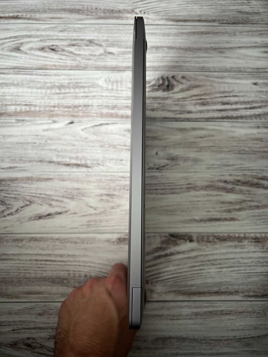 Apple Macbook Air 2020 M1 / 16Gb / SSD 512Gb