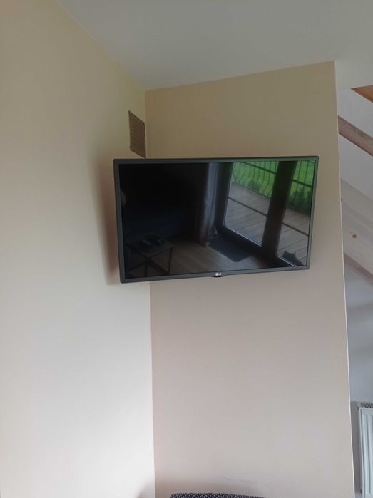 Telewizor LG 32 cale plus dekoder DVB-T