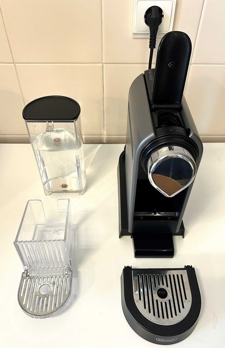 Máquina café Nespresso CITIZ