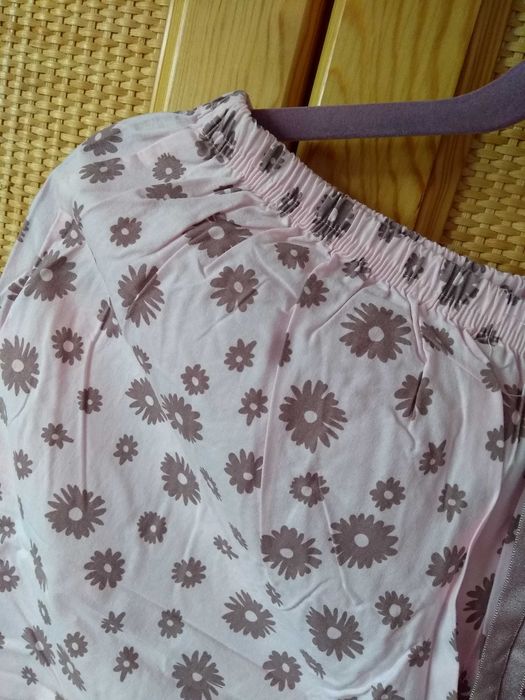 Spodnie od piżamy damskiej.