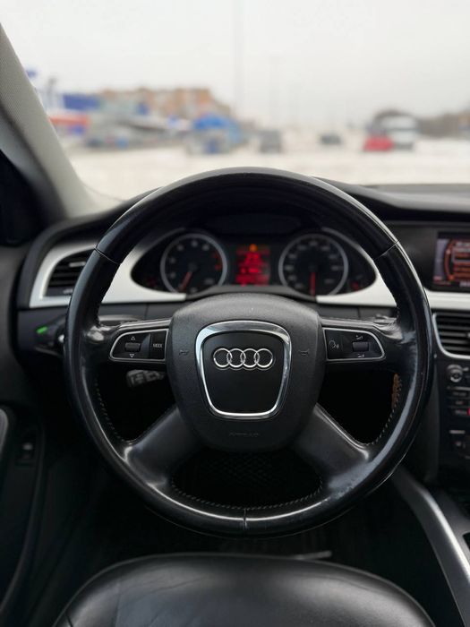 В продажі ауді а 4 б 8 2010 року по Україні