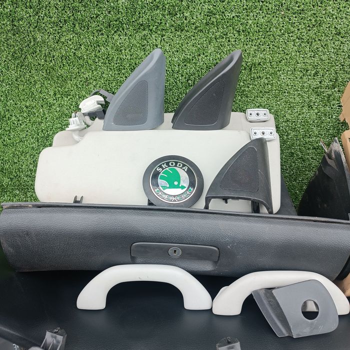 Пластик салону Шкода Тур Skoda Tour