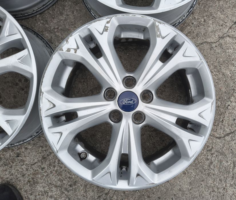 Komplet alufelg 7,0Jx17H2 Ford 5x108 !