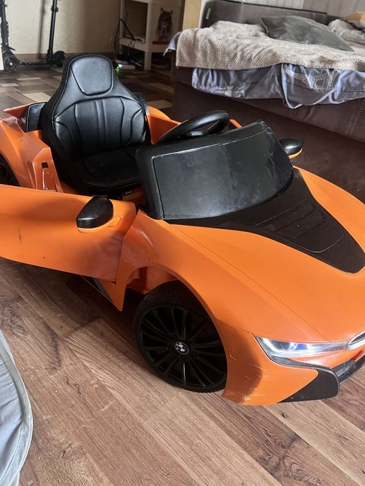 Продам детский автомобиль