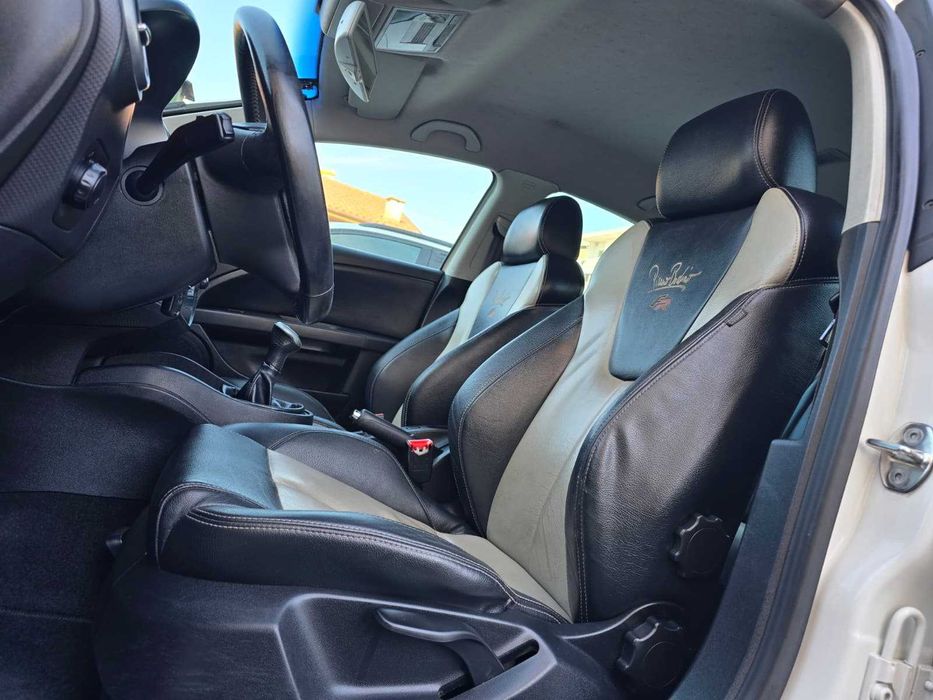 SEAT LEON FR 1P 2.0tdi 170cv "look cupra"
