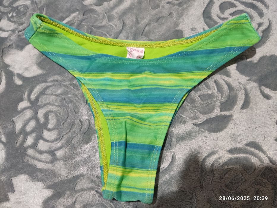Bikinis inteiro novo e cueca nova