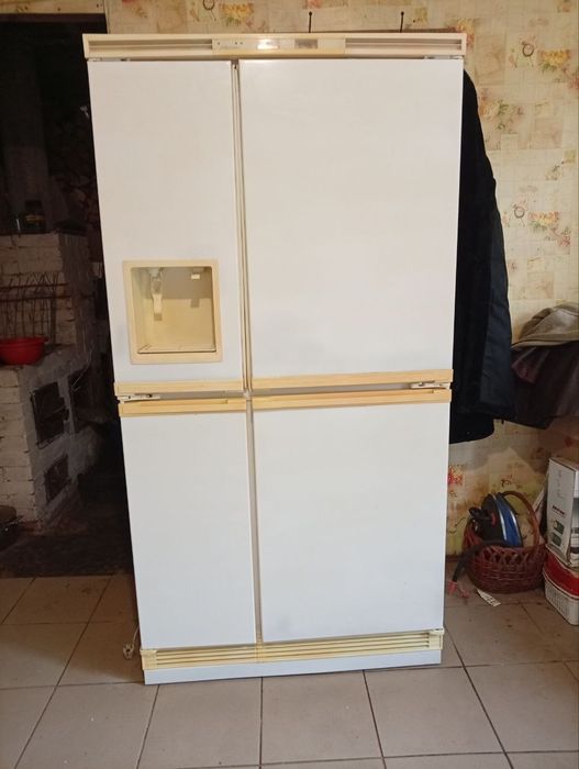 холодильник electrolux