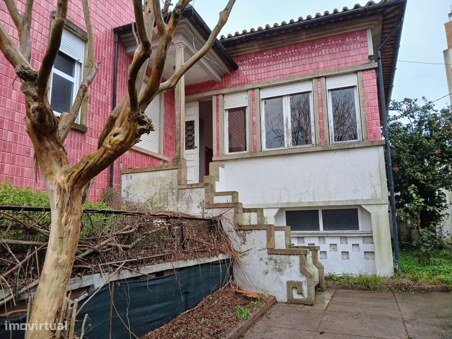 Moradia T6 - Sangemil / Pedrouços