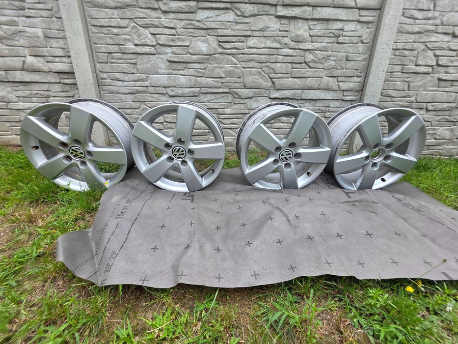 Felgi Vw 16'' ET50 6,5J 1T0.601.025.G