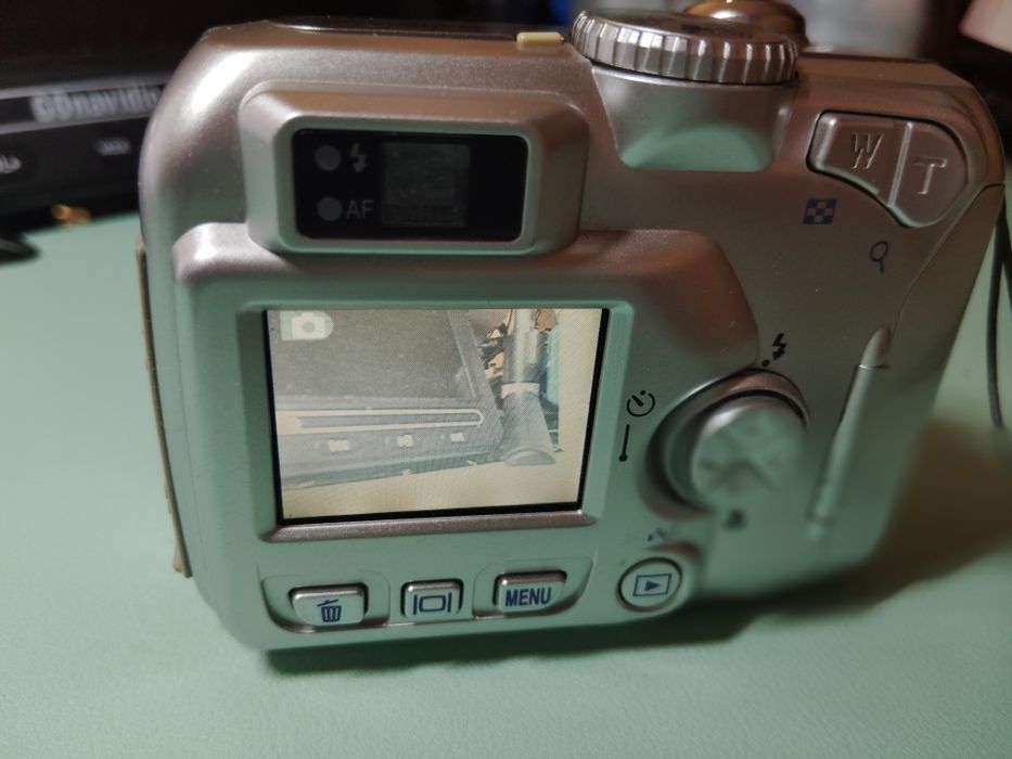 Aparat Nikon Coolpix 3100 kolekcja piękny stan