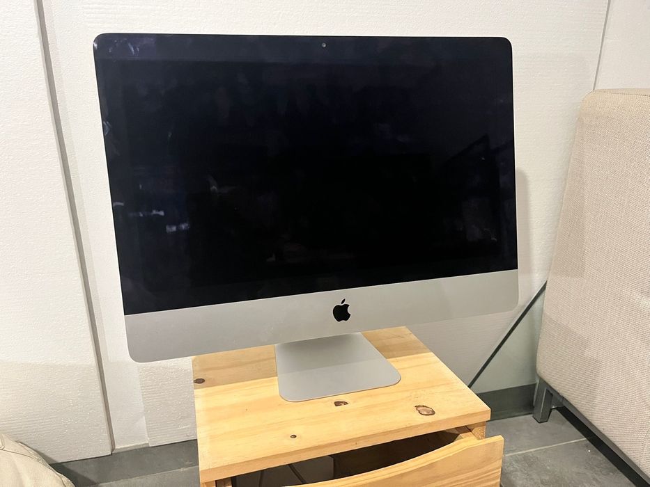 Apple iMac 2013 | 21.5"  i5-4570R | 8 GB |