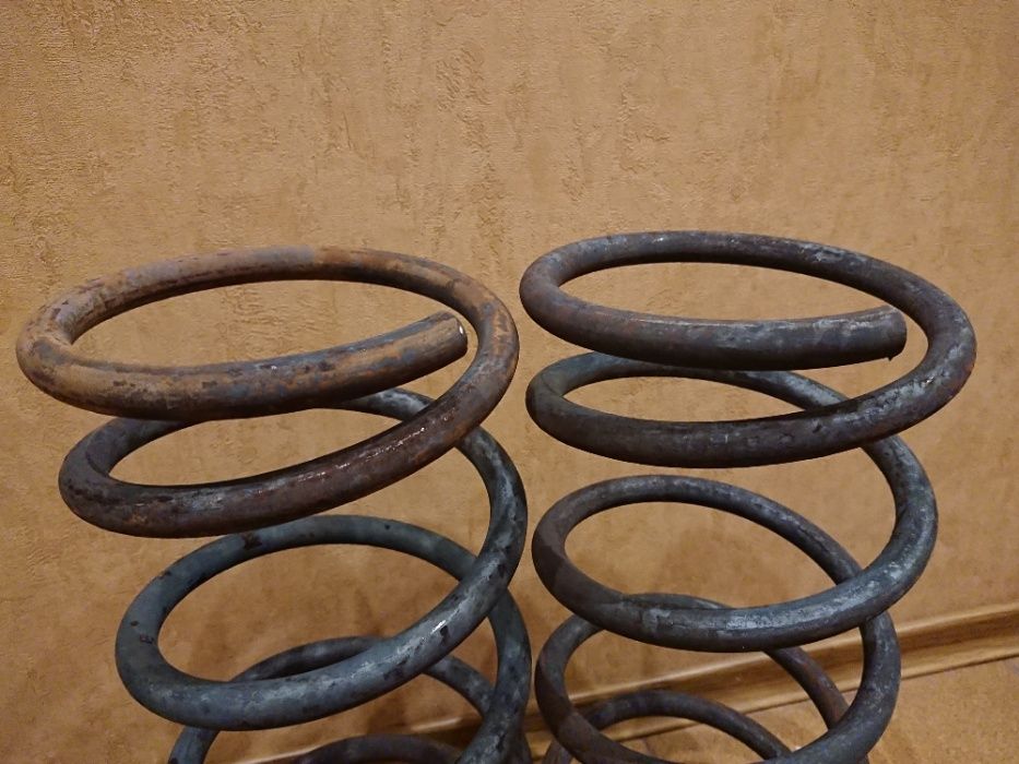 Пружины усиленные Mitsubishi Pajero (Wagon, Sport) L200