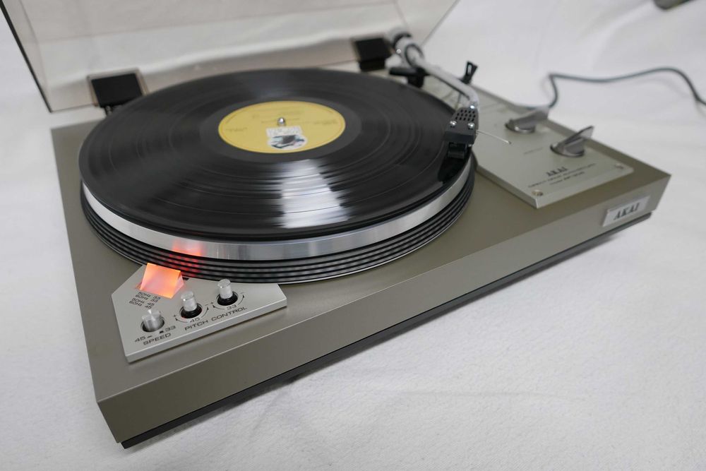 Gramofon AKAI AP-206 Direct Drive Auto-Return Toruń • OLX.pl