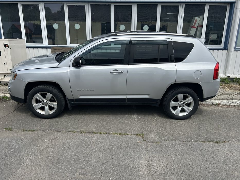 Jeep Compass 2013 року 2.4 4x4