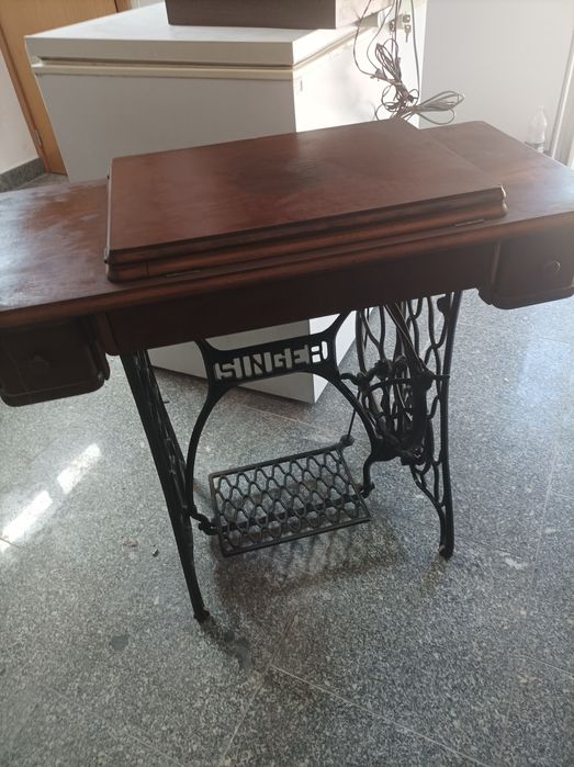 Vendo máquina de costura