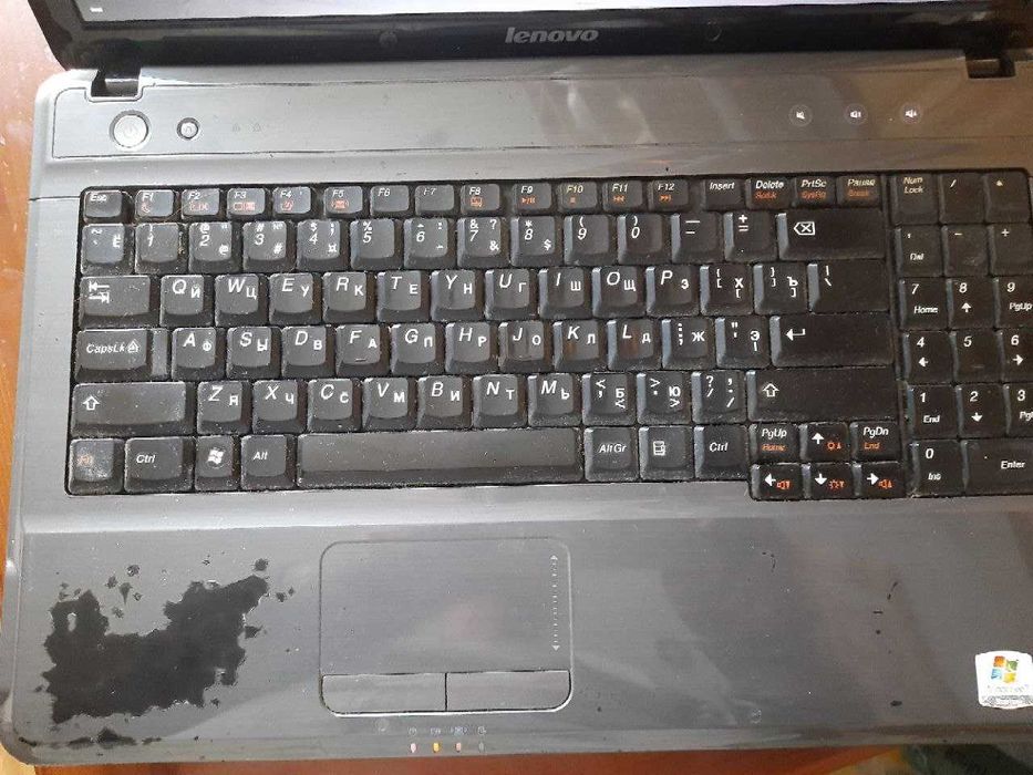 Продам ноутбук LENOVO G550.