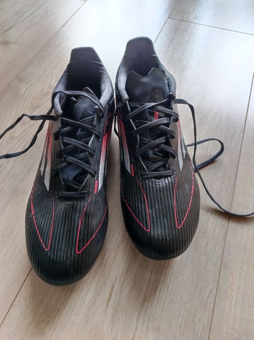 Korki Adidas r. 41 1/3