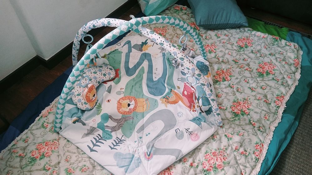 Tapete de atividades para bebé