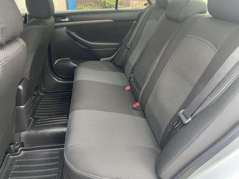 Toyota Avensis 2008рік