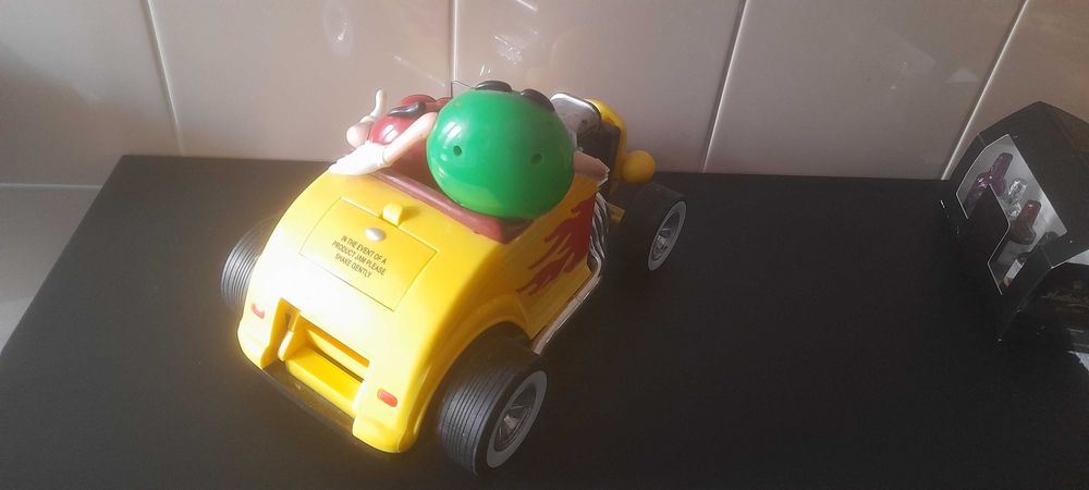 Brinde  m&m  - dispensador hot road