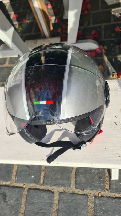 Capacete aberto Novo, tamanho L