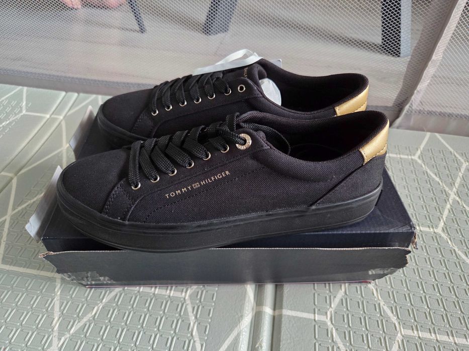 Sneakersy trampki tommy hilfiger 40 czarne