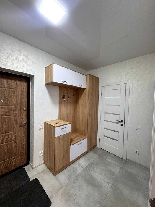 Оренда  1-кімнатної квартири (45 м²) — вул. Зелена, 281Б